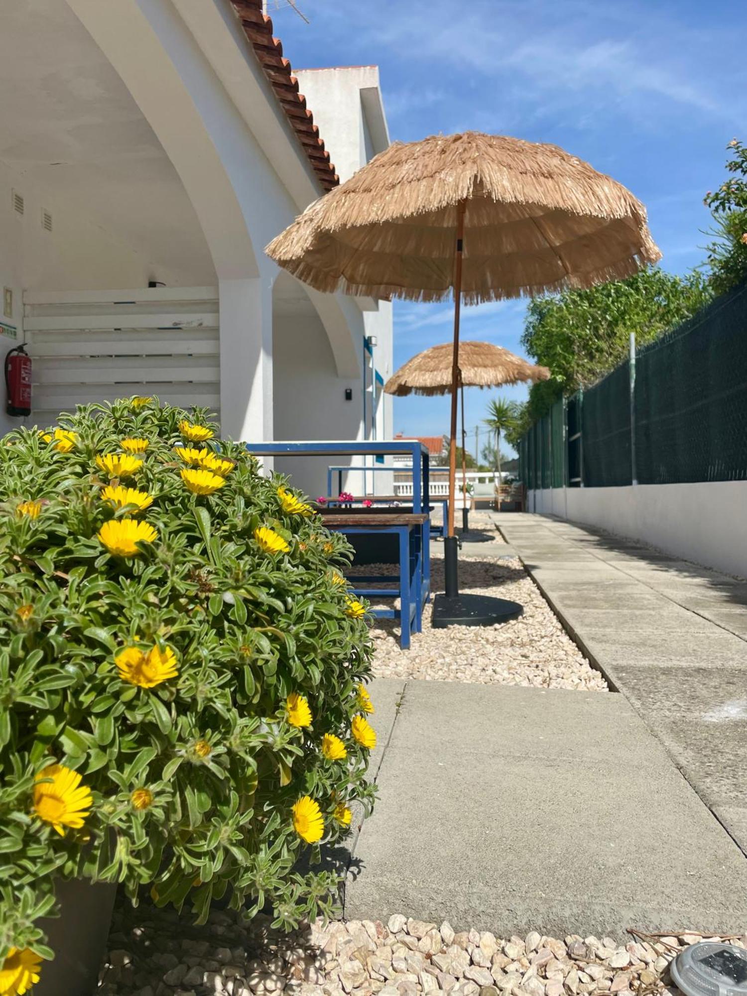 California Dream Inn Aljezur Εξωτερικό φωτογραφία